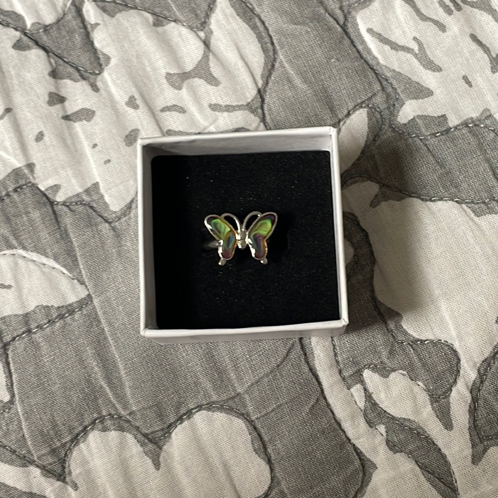 Adjustable butterfly mood ring